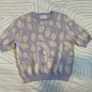 Compania Fantastica Purple and Cream Floral Shortsleeved Sweater